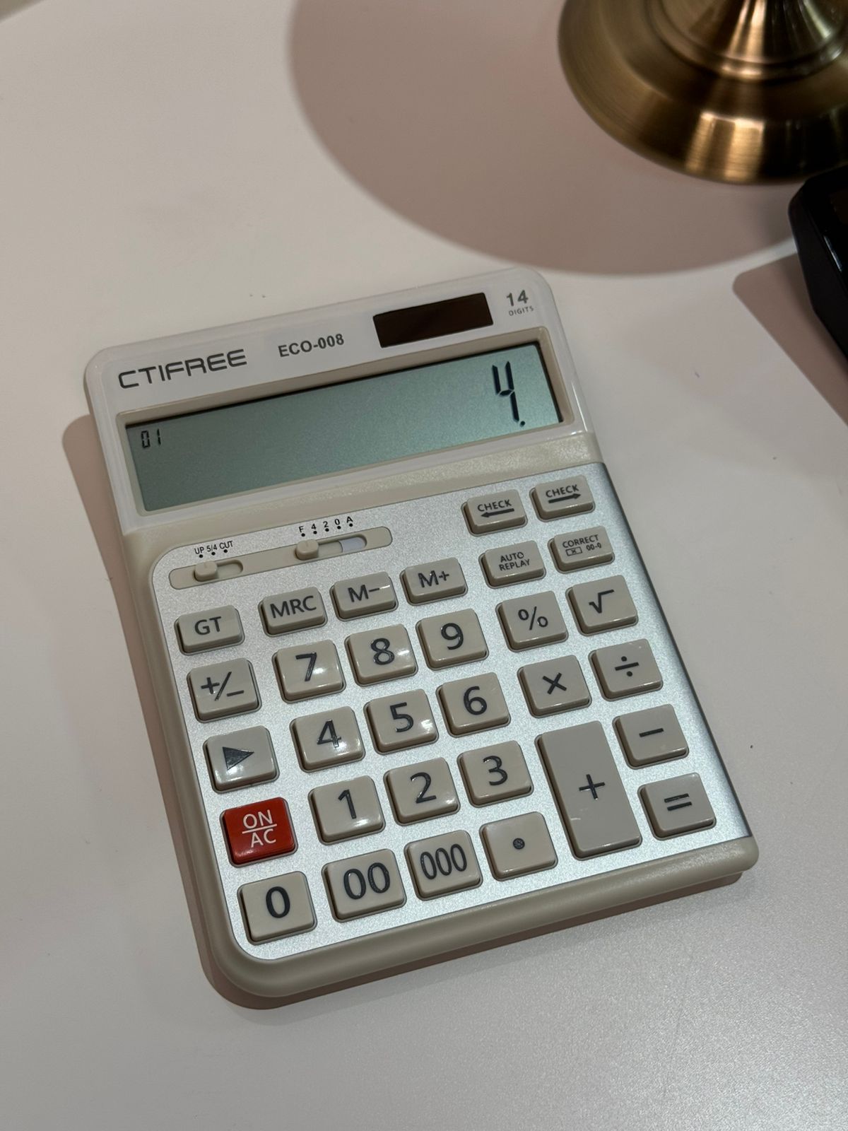 კალკულატორი ECO-008