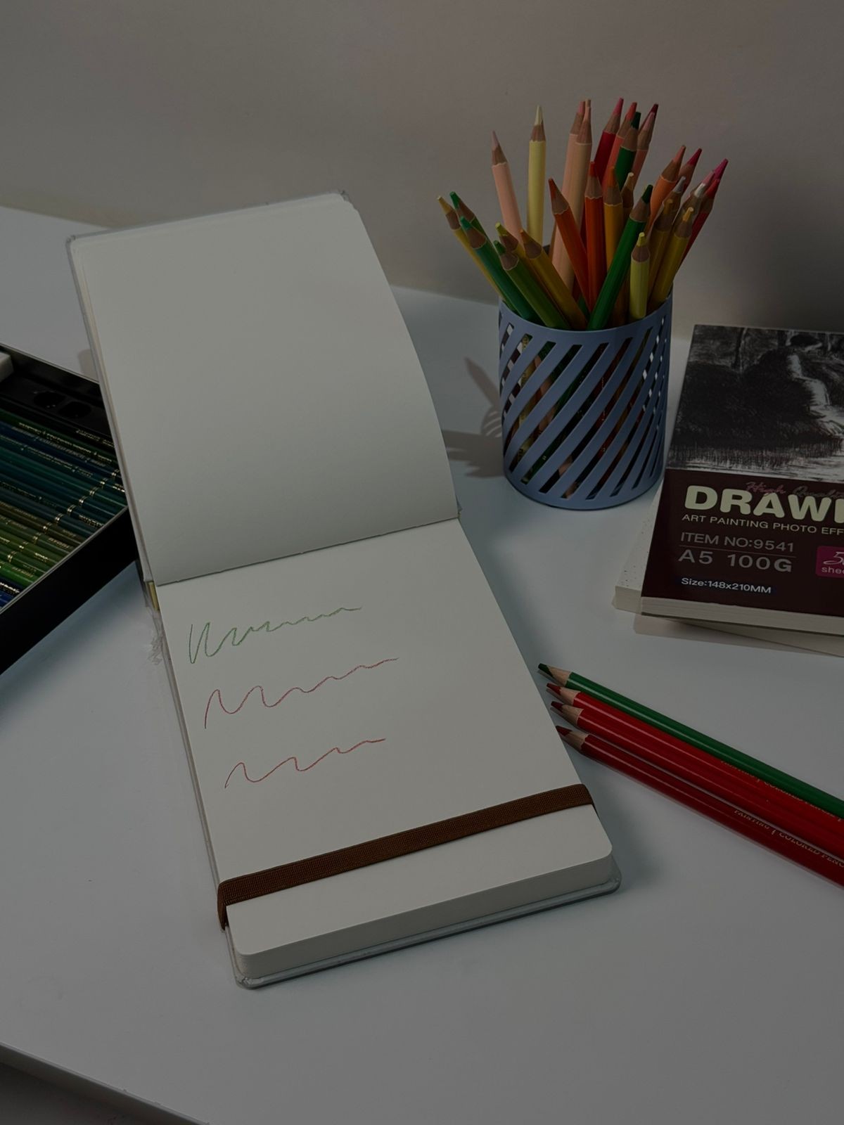 ფერადი ფანქარი 120 ფერი 8520-120