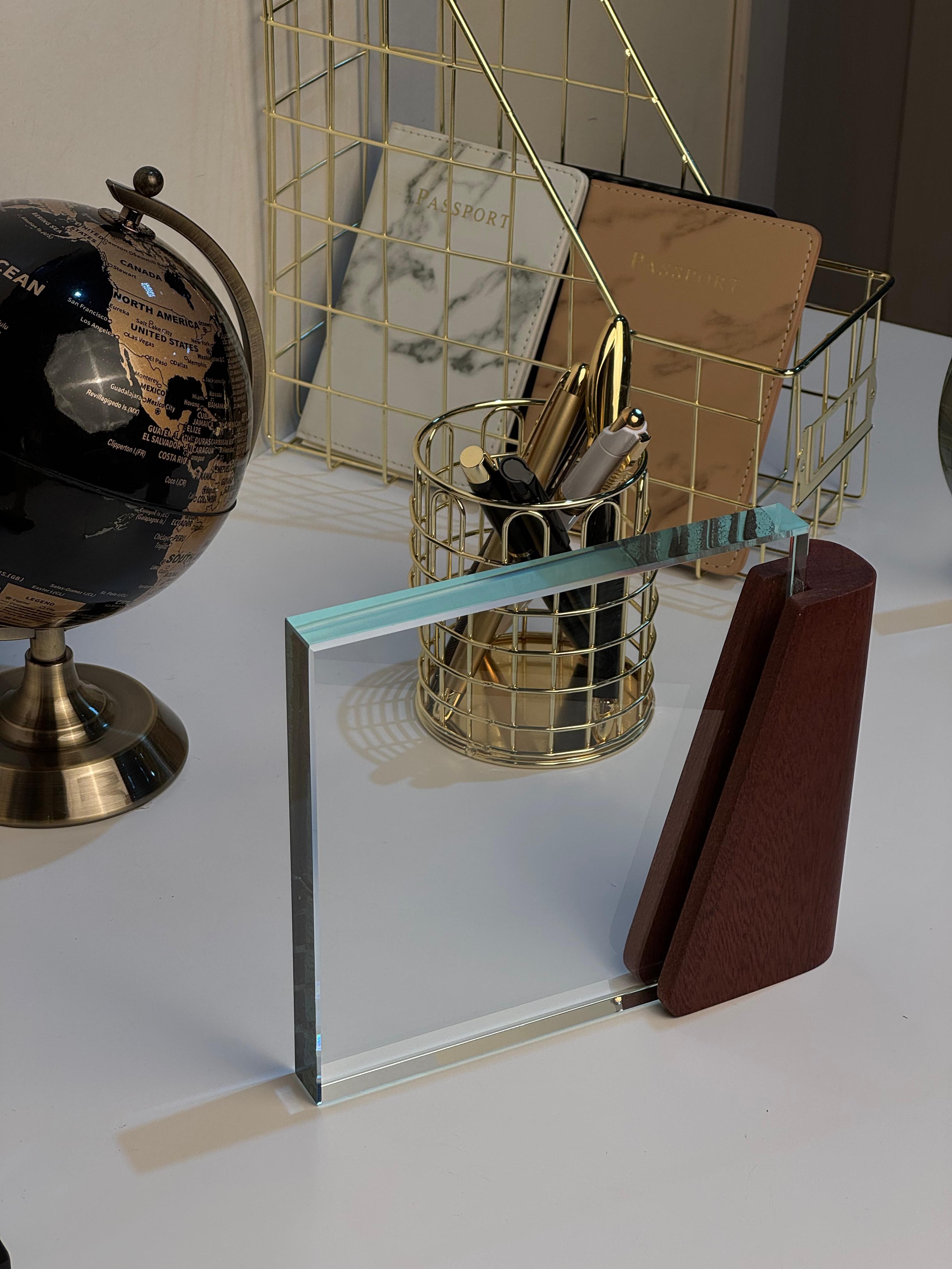 შუშის დასაჯილდოებელი დეკორაცია SJ09