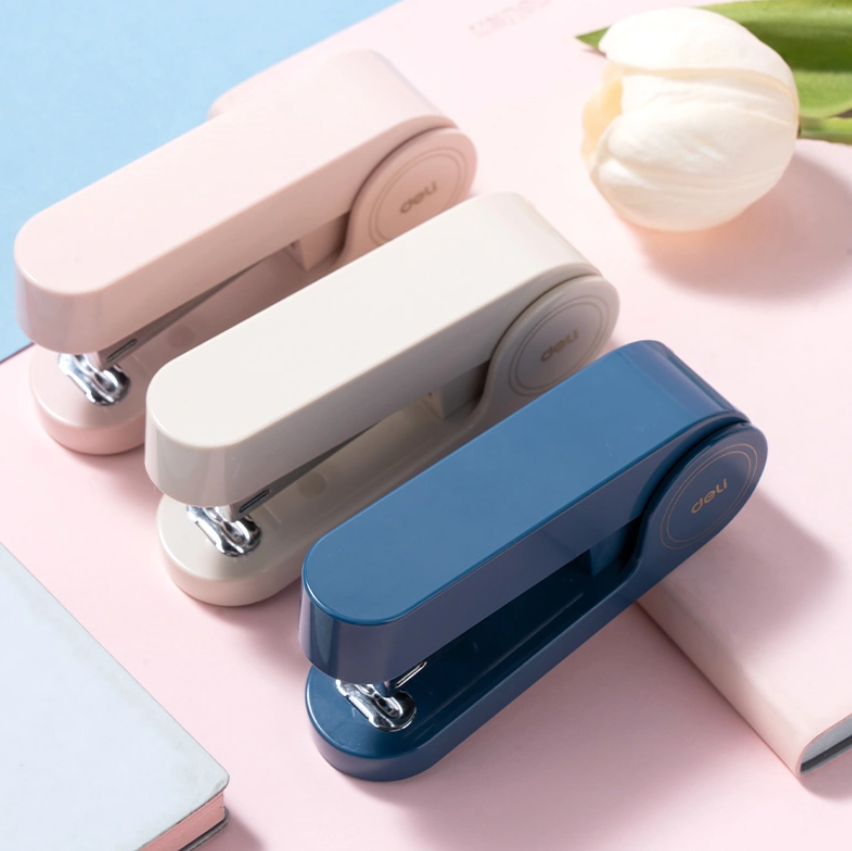 სტეპლერი Stapler 24/6 M331 , DELI
