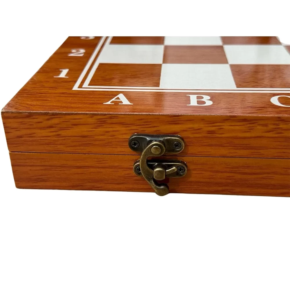 ჭადრაკი შავ ჩასადებში -23