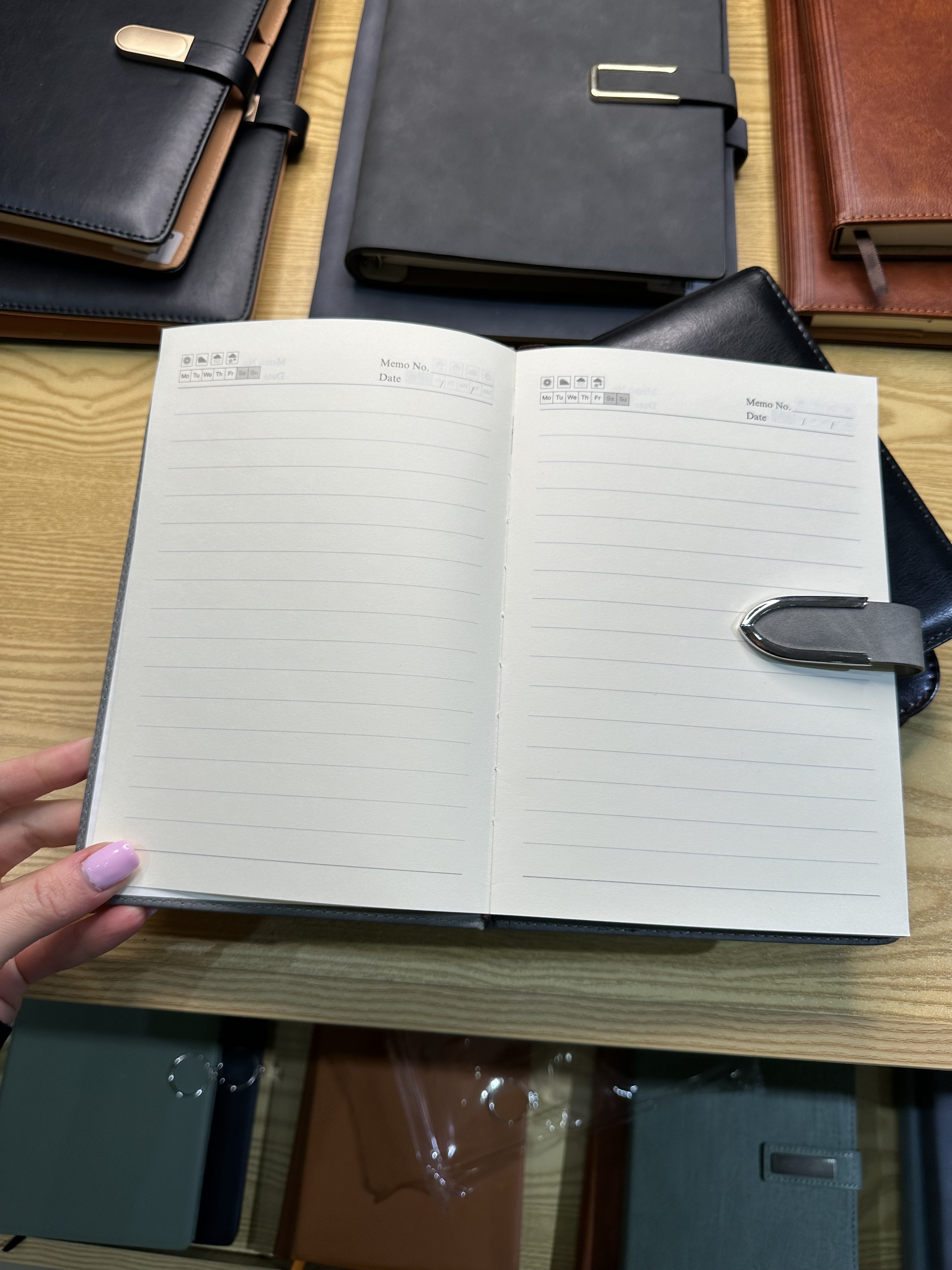 ბლოკნოტი 25-006