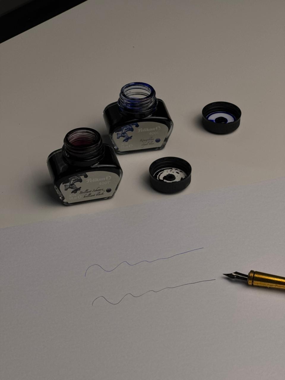 ჭავლური კალმის მელანი (პერო)