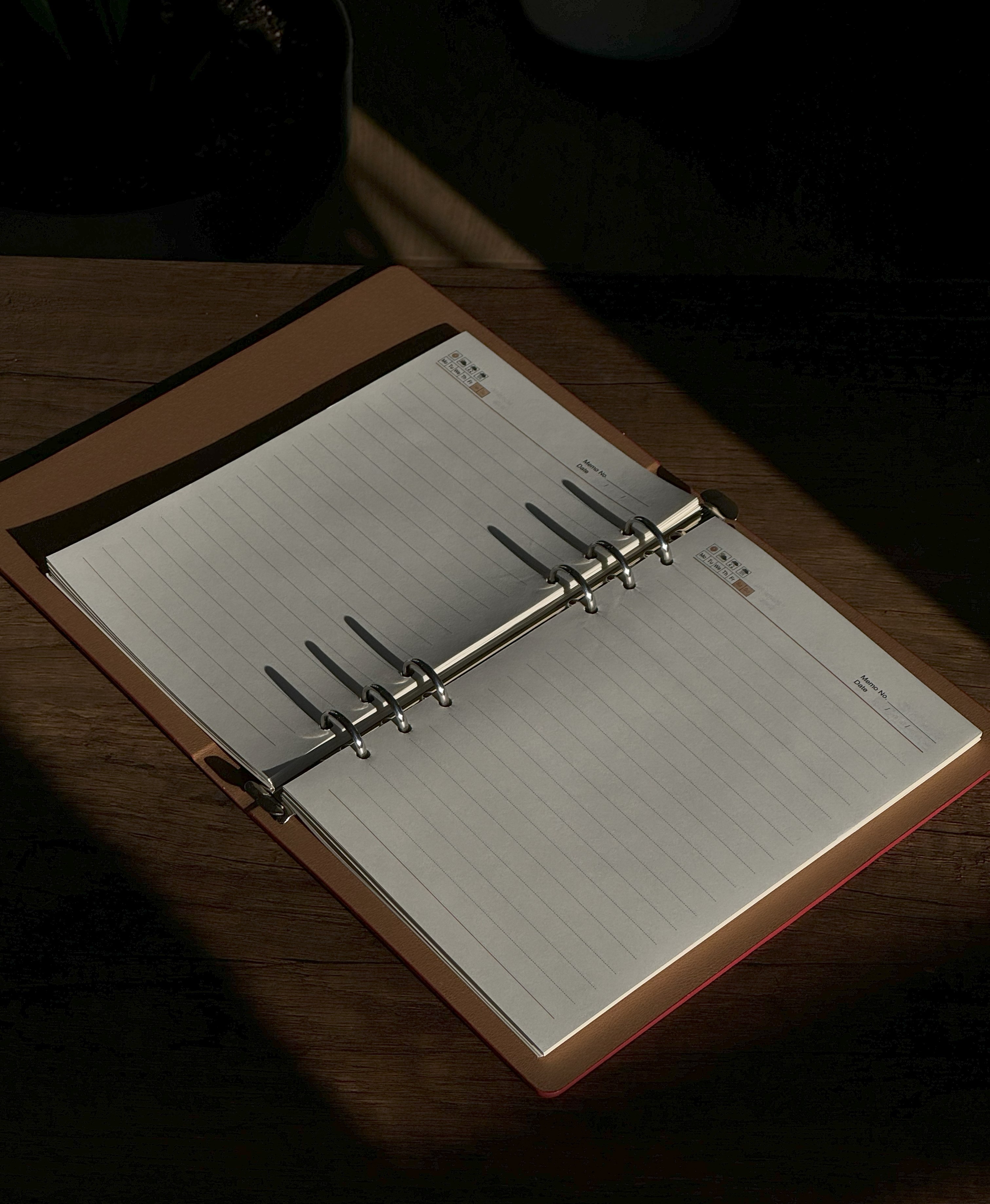 ბლოკნოტი 14825